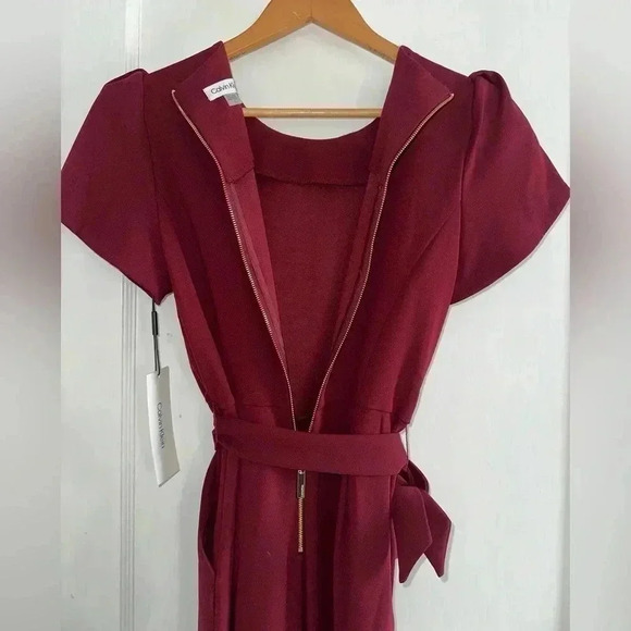 Tulip-Sleeve Cropped Jumpsuit - Picture 5 of 7